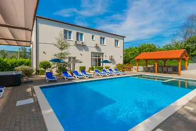 Villa Elena - Makarska by Villas Guide