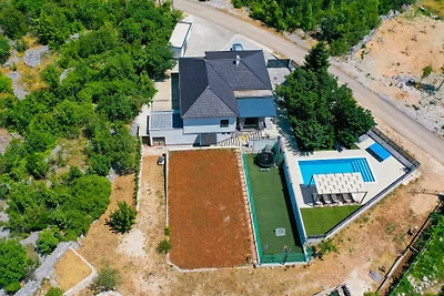 Villa Petar Zagvozd - Makarska by Villas...