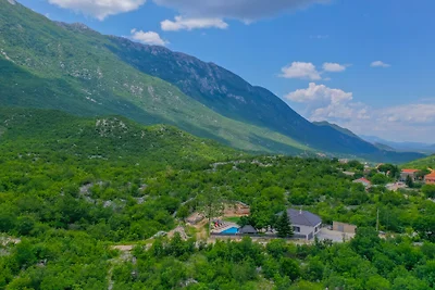 Villa Petar Zagvozd - Makarska by Villas...