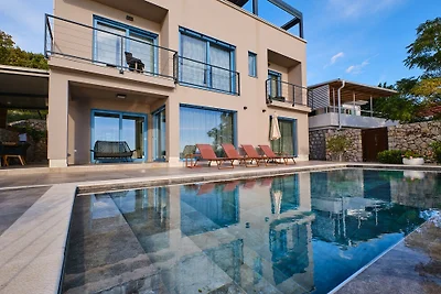 Villa Wind rose by Villas Guide