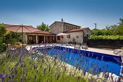 Villa Nonna Lucia by Villas Guide