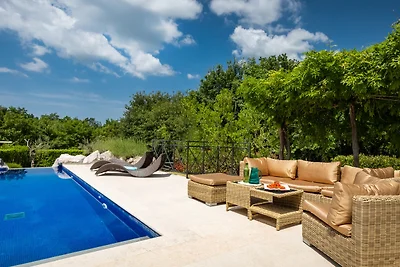 Villa Nonna Lucia by Villas Guide