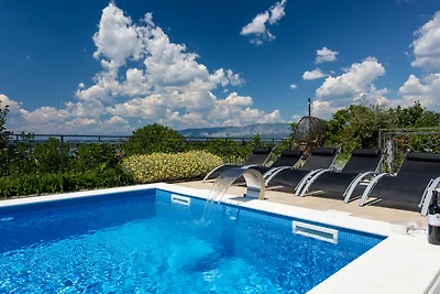 Villa Zarra by Villas Guide