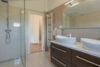 Villa Dražana - Makarska by Villas Guide