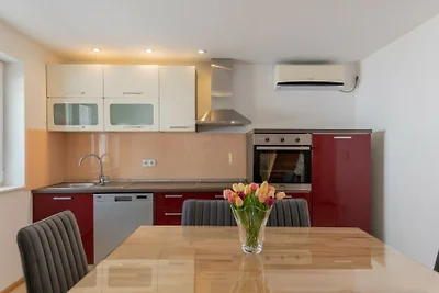 Villa Veronika - Makarska by Villas Guide