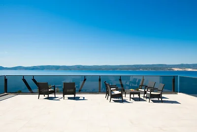 Apartman Mia 5 - Omiš by Villas Guide