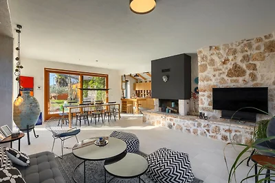Villa Maxima Agri by Villas Guide