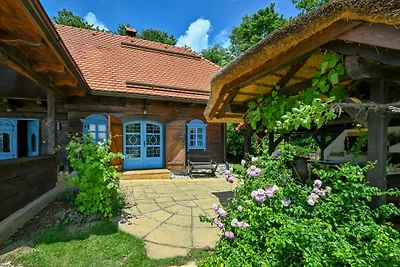 Oldwine House Ložnjak by Villas Guide