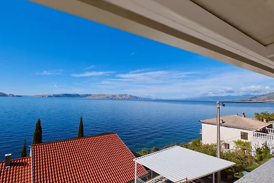 Apartment Mediera sea view 1 by Villas Guide
