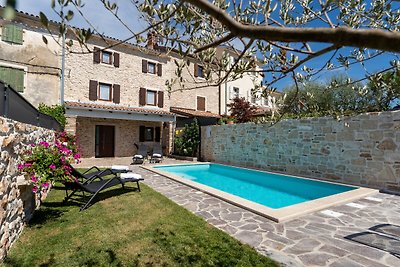 Rustic Villa Stone House with pool in Umag