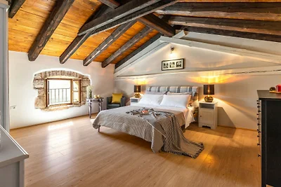 Villa Jadreska by Villas Guide