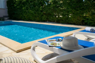 Villa Lakora by Villas Guide
