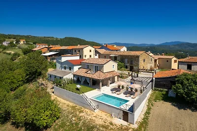 Casa Nona Anica by Villas Guide