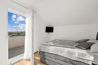 Holiday home Feniks by Villas Guide
