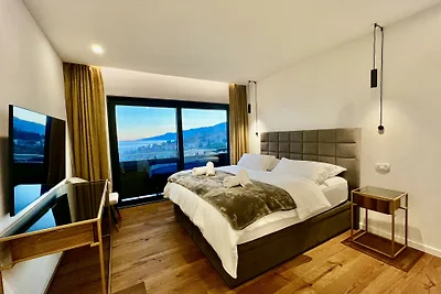 Villa Palazzo Blue by Villas Guide