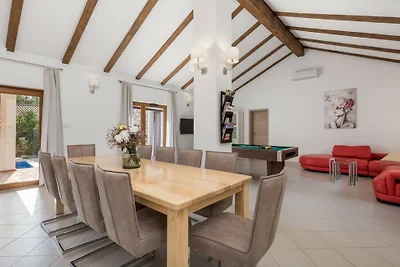 Vila Gostinjac 2 with pool Krk by Villas...