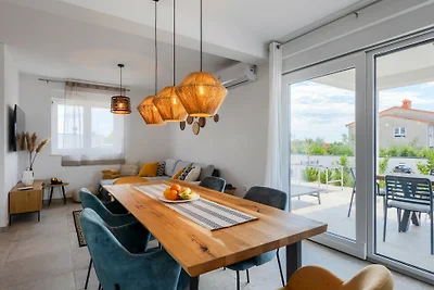 Vila Suncana Strana by Villas Guide