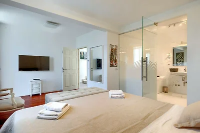 Villa Bruna by Villas Guide