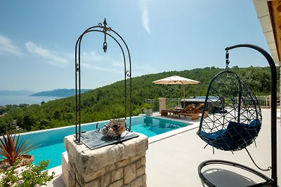 Villa Brig by Villas Guide