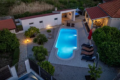MAB Sweet Home By Villas Guide