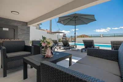 Villa Ella - Imotski by Villas Guide