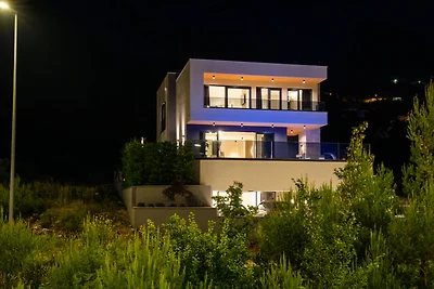 Villa Sirius by Villas Guide