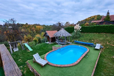 Holiday Home Trnovka by Villas Guide