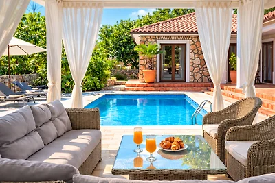 Vila Gostinjac 2 with pool Krk by Villas...
