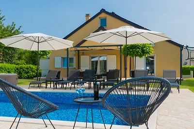 Villa Tea - Makarska by Villas Guide