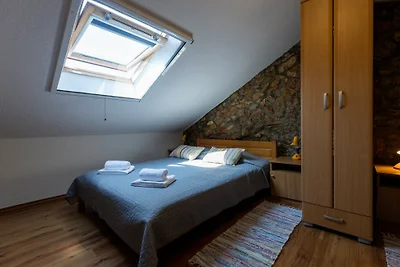 Beach house Jerko by Villas Guide