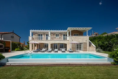 Villa Monte by Villas Guide
