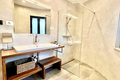 Villa Palazzo Blue by Villas Guide