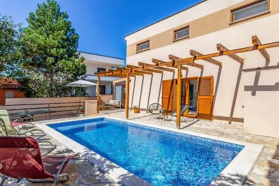 Villa Lona by Villas Guide