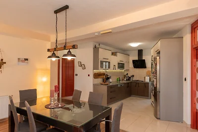 Villa Ema - Makarska by Villas Guide