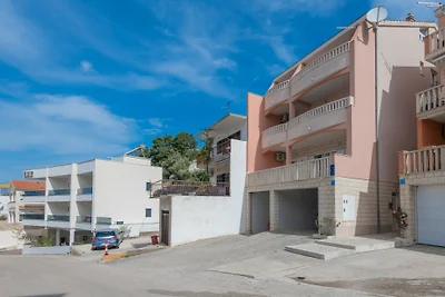 Apartman Erstic 1 - Baška Voda by Villas...