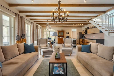 Villa Monte by Villas Guide