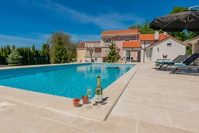 Villa Katarina - Makarska by Villas Guide