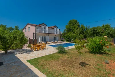 Villa Ivana-Makarska by Villas Guide
