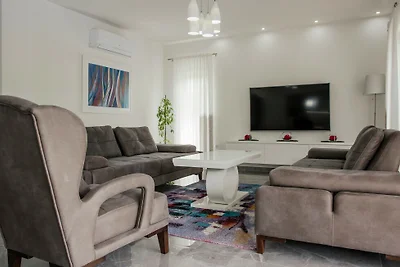 Villa Antonija-Makarska by Villas Guide