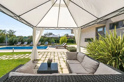 Villa Viviana by Villas Guide