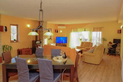 Villa Ema - Makarska by Villas Guide