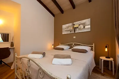 Whitestone Villa by Villas Guide