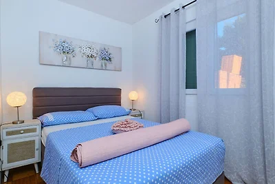 Villa Hemingway beachfront by Villas Guide