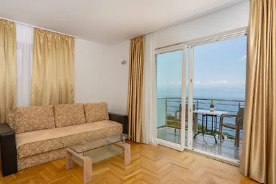 Apartman Zora 3 by Villas guide