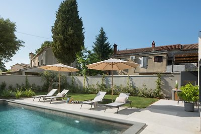 Modern villa Bino&Marija with pool in Porec