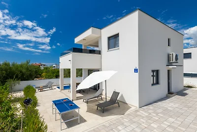 Vila Suncana Strana by Villas Guide