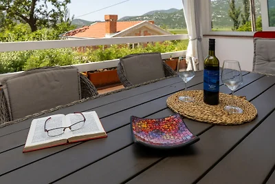 Villa Tina Desne by Villas Guide