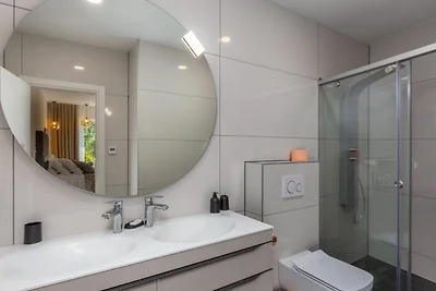 Villa Amelie by Villas Guide