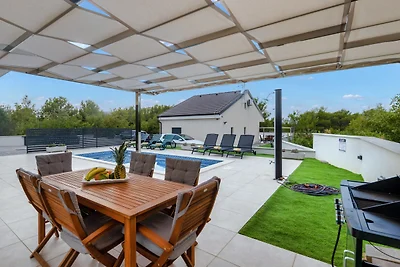 Villa Shaula 2 by Villas Guide