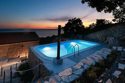 Villa Majnaric Senj Prizna by Villas Guide